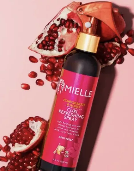 MIELLE POMEGRANATE & HONEY ≡ Spray rafraîchissant pour les boucles